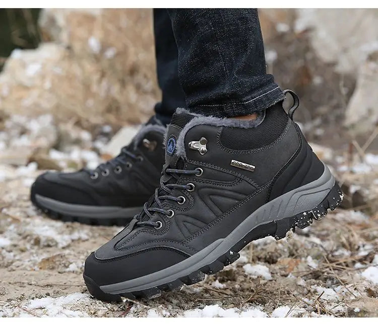 Men’s Winter Outdoor Hiking Shoes – Plush Insulated Lightweight Sneakers